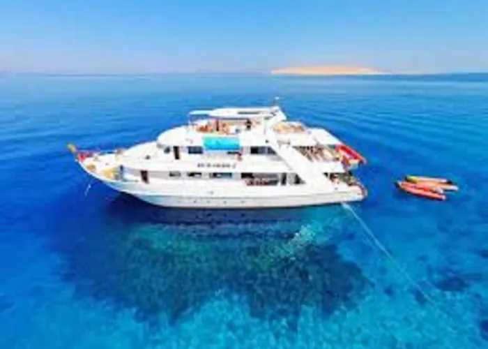 Criss Resort- Naema Bay-city Center Hotel 3*